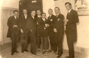 Az alapító nyolcak 1928. Jeges Ernő, Paizs Goebel Jenő, Heintz Henrik, Onódi Béla, Bánáti Sverák József, Bánovszky Miklós, Pándy Lajos, Rozgonyi László.